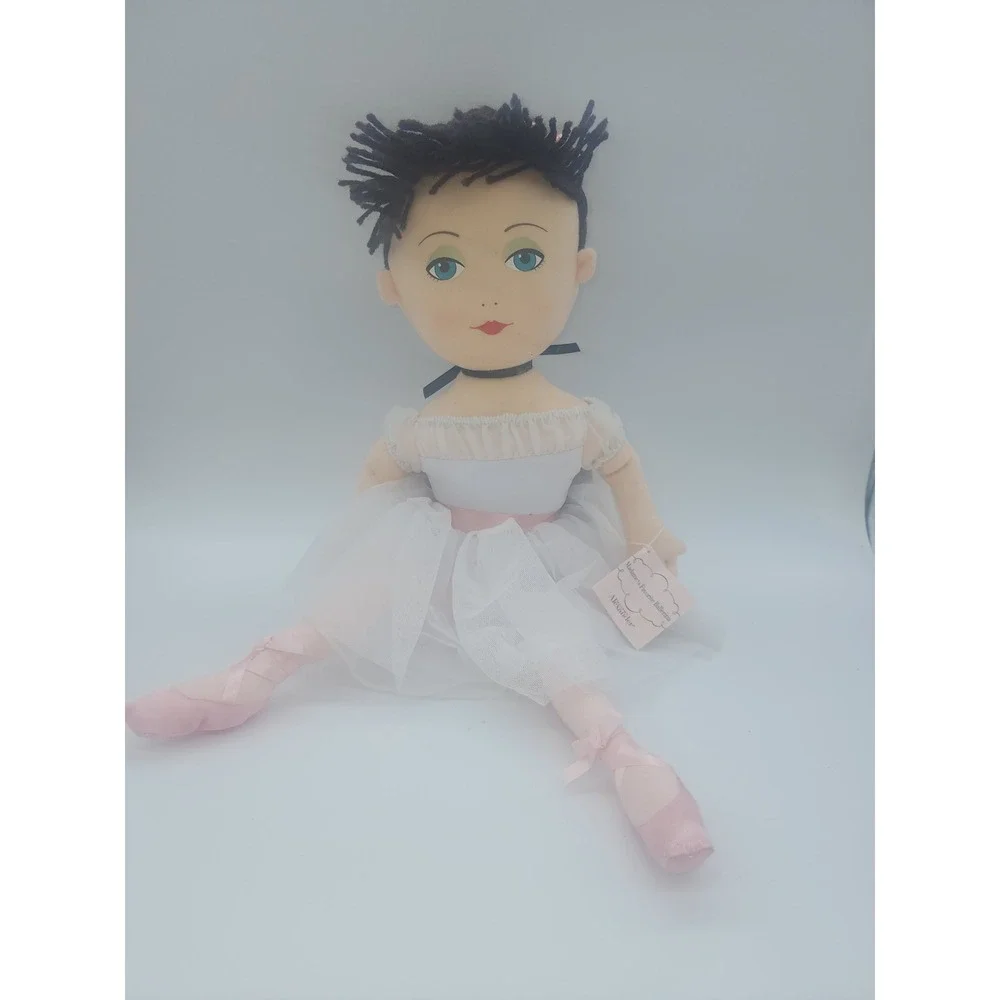Madame Alexander Favorite Ballerina Soft Plush Doll 61175 White Tutu 18 In 2011